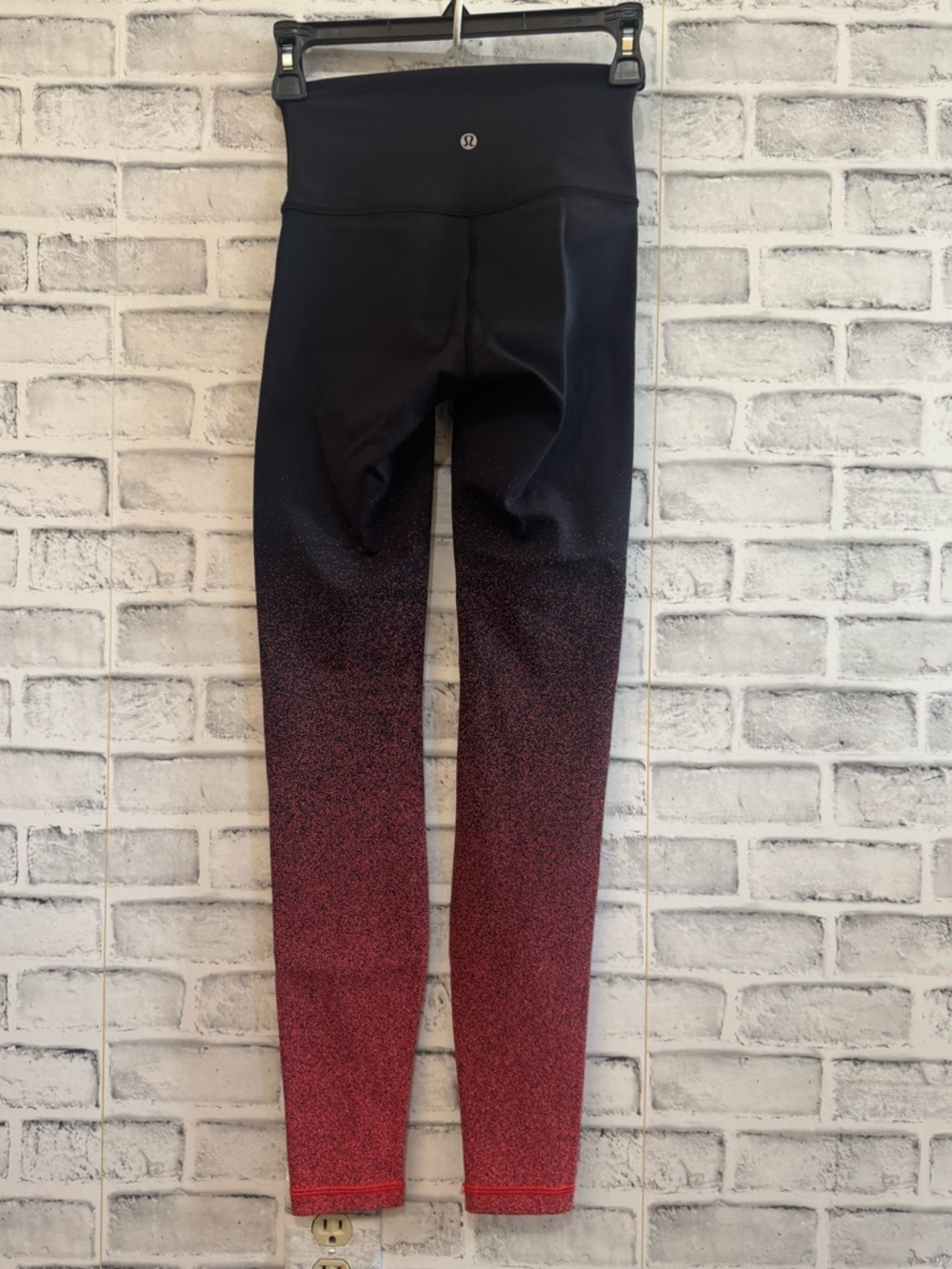 LULULEMON Wunder Under high rise ombré speckle black/pink tights leggings Size 2 - Picture 3 of 5
